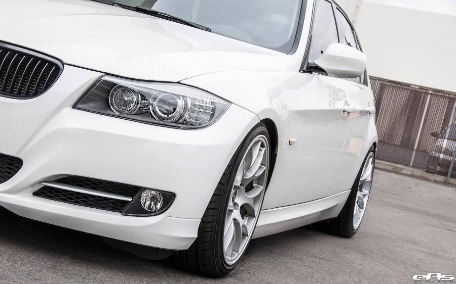 Детали экстерьера BMW 335i Sedan Alpine White by EAS 2016 года  (фото 3 из 11)